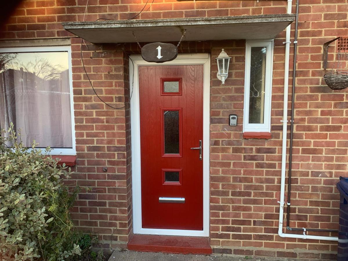 St Ives, King Bed Cosy Home, Parking, Fast Wi Fi St Ives  Exterior photo